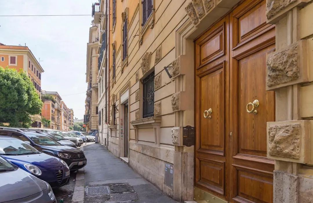 Luxury Art Atelier Apartment-1